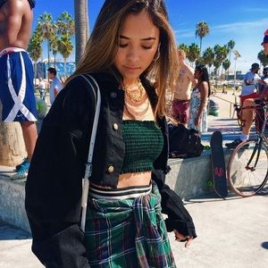 ❌❌ SOLD ❌❌ Carmar Cropped Black Denim Jacket